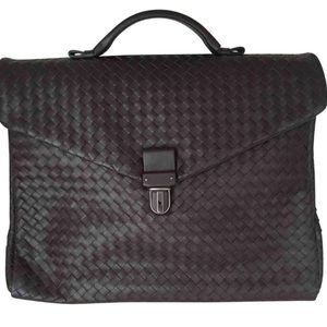 BRAND NEW Bottega Veneta leather satchel